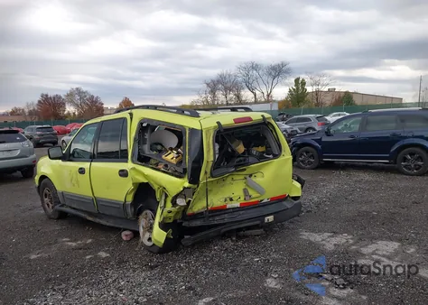 2006 Ford Expedition Xlt z USA, uszkodzony, nr VIN 1FMPU16576LA97227